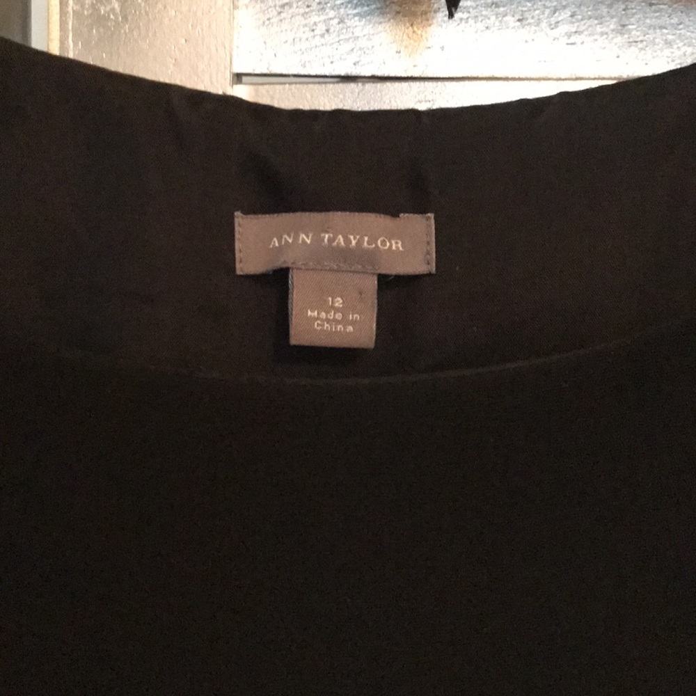 Ann Taylor black dress - Picture 3 of 9